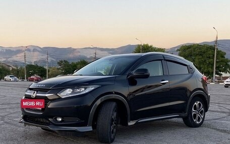 Honda Vezel, 2015 год, 1 290 000 рублей, 7 фотография