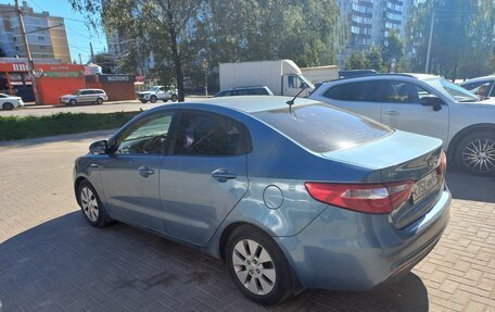 KIA Rio III рестайлинг, 2013 год, 825 000 рублей, 5 фотография