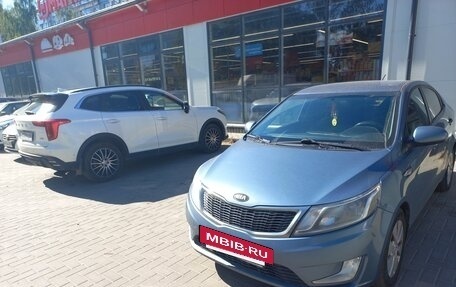KIA Rio III рестайлинг, 2013 год, 825 000 рублей, 7 фотография