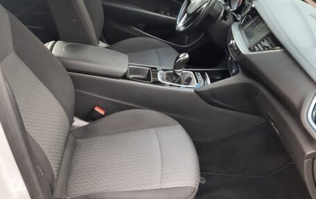Opel Insignia II рестайлинг, 2019 год, 1 397 000 рублей, 11 фотография