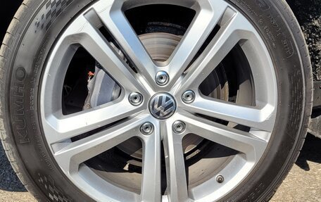 Volkswagen Touareg III, 2012 год, 2 870 000 рублей, 5 фотография