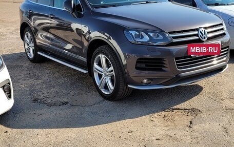 Volkswagen Touareg III, 2012 год, 2 870 000 рублей, 2 фотография