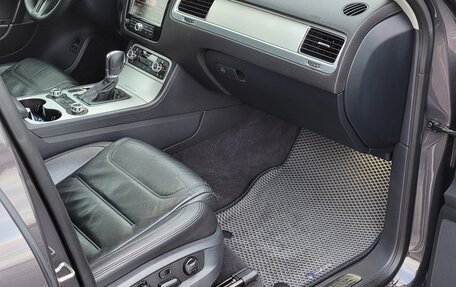 Volkswagen Touareg III, 2012 год, 2 870 000 рублей, 13 фотография