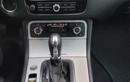 Volkswagen Touareg III, 2012 год, 2 870 000 рублей, 11 фотография