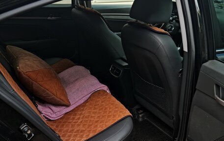 Hyundai Elantra VI рестайлинг, 2017 год, 1 750 000 рублей, 12 фотография