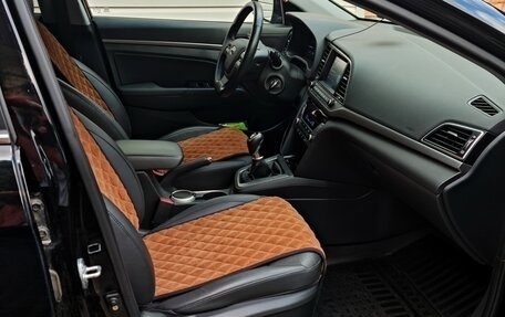 Hyundai Elantra VI рестайлинг, 2017 год, 1 750 000 рублей, 13 фотография