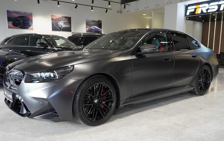 BMW M5, 2025 год, 20 000 000 рублей, 3 фотография