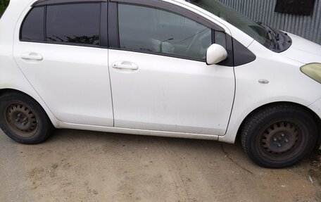 Toyota Vitz, 2005 год, 360 000 рублей, 2 фотография