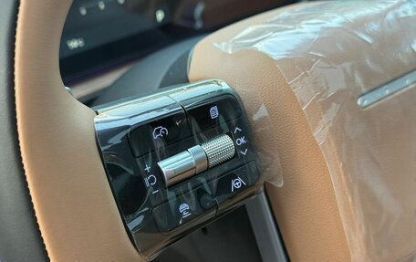 Hyundai Santa Fe IV, 2025 год, 5 650 000 рублей, 13 фотография