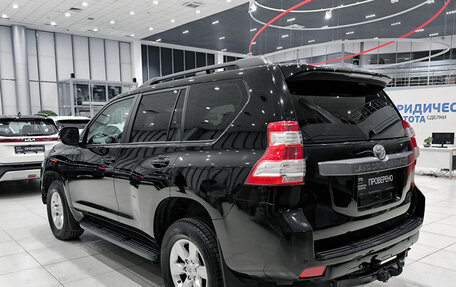 Toyota Land Cruiser Prado 150 рестайлинг 2, 2014 год, 2 950 000 рублей, 8 фотография