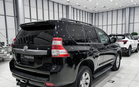 Toyota Land Cruiser Prado 150 рестайлинг 2, 2014 год, 2 950 000 рублей, 6 фотография