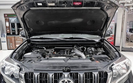 Toyota Land Cruiser Prado 150 рестайлинг 2, 2014 год, 2 950 000 рублей, 11 фотография