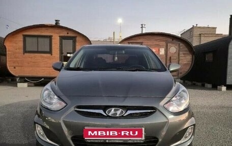 Hyundai Solaris II рестайлинг, 2014 год, 835 000 рублей, 1 фотография
