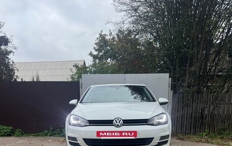 Volkswagen Golf VII, 2013 год, 1 200 000 рублей, 2 фотография