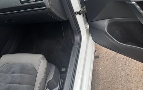 Volkswagen Golf VII, 2013 год, 1 200 000 рублей, 18 фотография