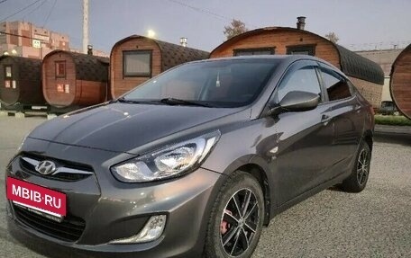 Hyundai Solaris II рестайлинг, 2014 год, 835 000 рублей, 2 фотография