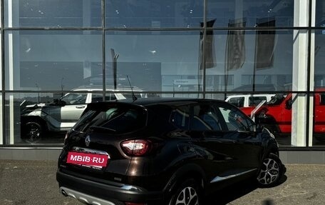 Renault Kaptur I рестайлинг, 2017 год, 1 295 000 рублей, 10 фотография