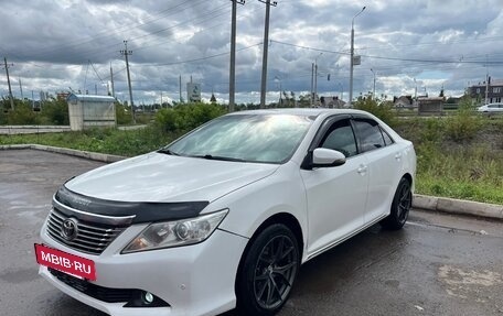 Toyota Camry, 2013 год, 1 400 000 рублей, 5 фотография