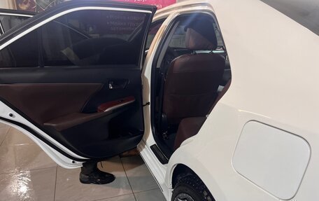 Toyota Camry, 2013 год, 1 400 000 рублей, 6 фотография