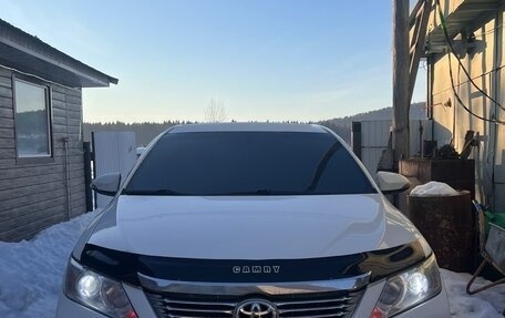 Toyota Camry, 2013 год, 1 400 000 рублей, 17 фотография