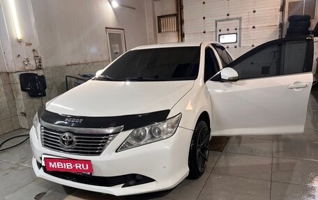 Toyota Camry, 2013 год, 1 400 000 рублей, 13 фотография