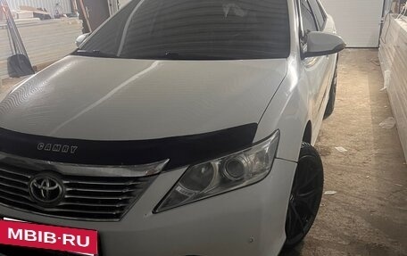 Toyota Camry, 2013 год, 1 400 000 рублей, 24 фотография