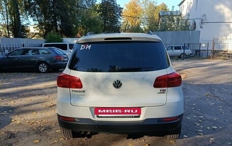 Volkswagen Tiguan I, 2015 год, 1 550 000 рублей, 2 фотография