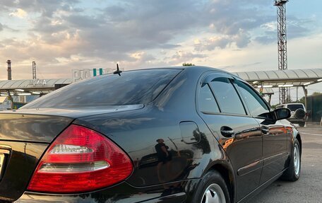 Mercedes-Benz E-Класс, 2003 год, 690 000 рублей, 10 фотография