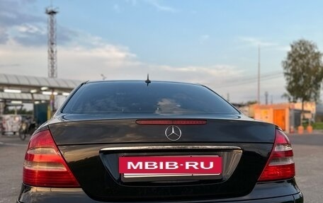 Mercedes-Benz E-Класс, 2003 год, 690 000 рублей, 6 фотография