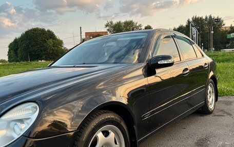 Mercedes-Benz E-Класс, 2003 год, 690 000 рублей, 15 фотография