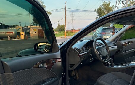 Mercedes-Benz E-Класс, 2003 год, 690 000 рублей, 17 фотография