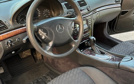 Mercedes-Benz E-Класс, 2003 год, 690 000 рублей, 18 фотография