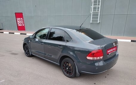 Volkswagen Polo VI (EU Market), 2011 год, 1 200 000 рублей, 2 фотография