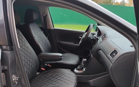 Volkswagen Polo VI (EU Market), 2011 год, 1 200 000 рублей, 9 фотография