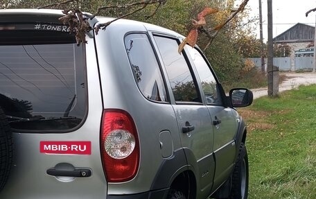 Chevrolet Niva I рестайлинг, 2011 год, 500 000 рублей, 5 фотография