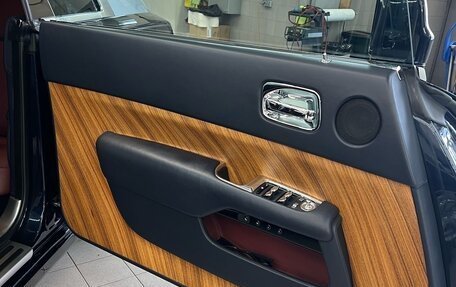 Rolls-Royce Wraith, 2015 год, 16 000 000 рублей, 9 фотография