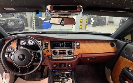 Rolls-Royce Wraith, 2015 год, 16 000 000 рублей, 14 фотография