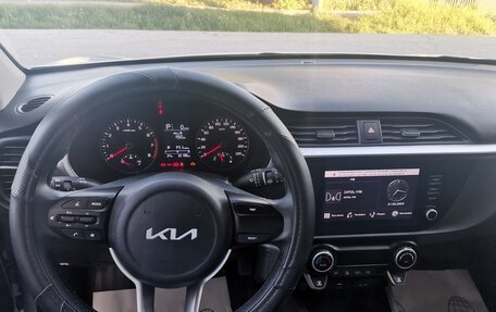 KIA Rio IV, 2021 год, 1 900 000 рублей, 1 фотография