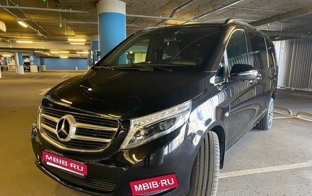 Mercedes-Benz Vito, 2015 год, 3 900 000 рублей, 2 фотография