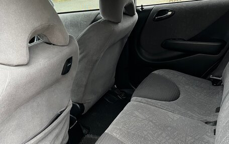 Honda Fit III, 2002 год, 495 000 рублей, 14 фотография