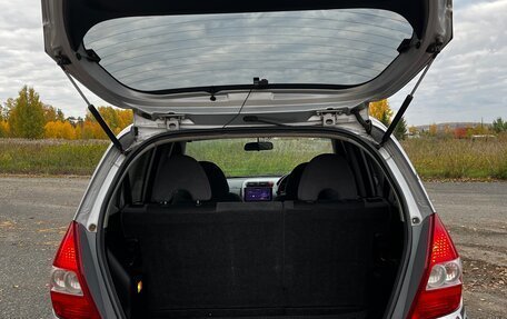 Honda Fit III, 2002 год, 495 000 рублей, 19 фотография