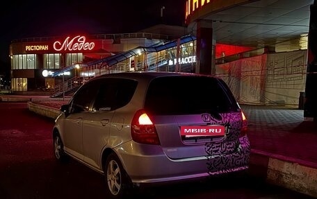 Honda Fit III, 2002 год, 495 000 рублей, 20 фотография