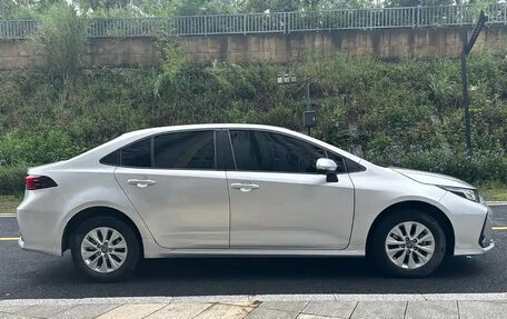 Toyota Corolla, 2022 год, 1 280 000 рублей, 4 фотография