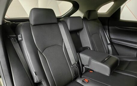 Lexus RX IV рестайлинг, 2022 год, 5 795 000 рублей, 16 фотография