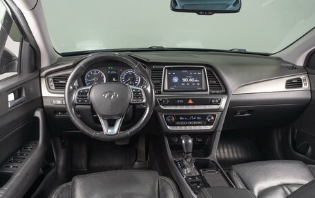 Hyundai Sonata VII, 2017 год, 1 785 000 рублей, 6 фотография