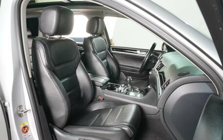 Volkswagen Touareg III, 2013 год, 2 940 000 рублей, 8 фотография