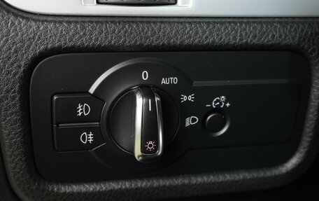 Volkswagen Touareg III, 2013 год, 2 940 000 рублей, 17 фотография