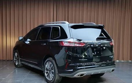 Ford Edge II рестайлинг, 2021 год, 2 700 000 рублей, 4 фотография