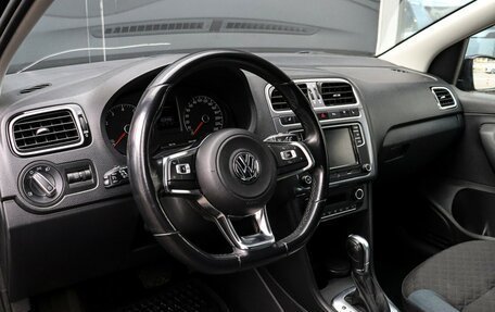 Volkswagen Polo VI (EU Market), 2019 год, 997 000 рублей, 11 фотография