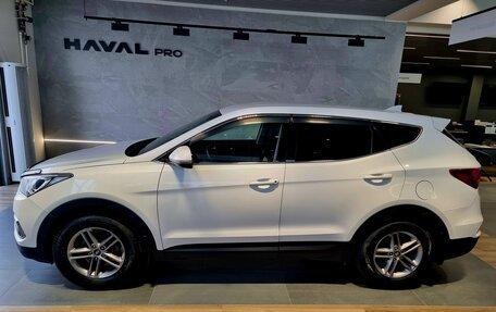 Hyundai Santa Fe III рестайлинг, 2017 год, 2 405 000 рублей, 4 фотография